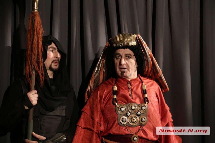 В Николаевском театре показали праздничный Вертеп (фото, видео)