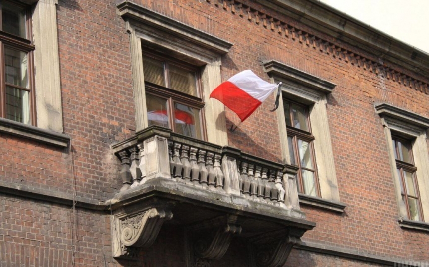 Варшава відмовляється від новорічних святкувань на знак солідарності з Україною