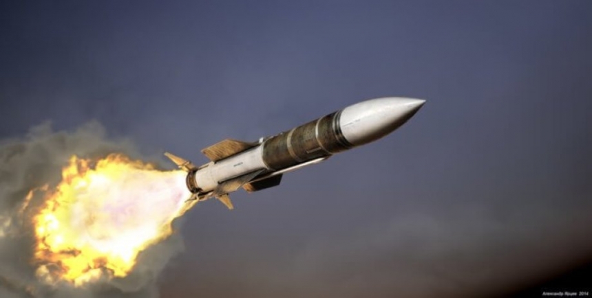 Над Украиной сейчас более 120 российских ракет, - ОП