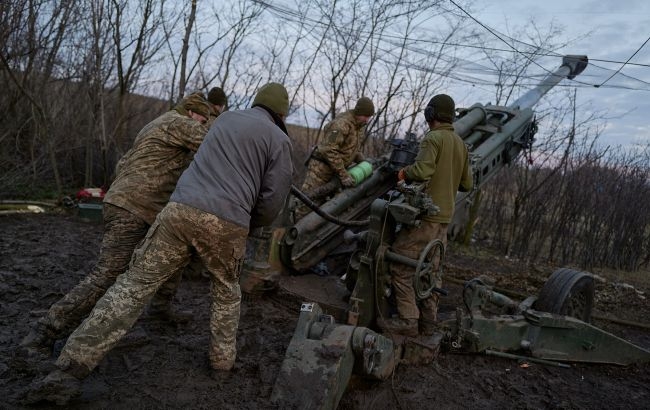 ЗСУ просуваються біля Кремінної, а війська РФ копять резерви на півдні: карти боїв