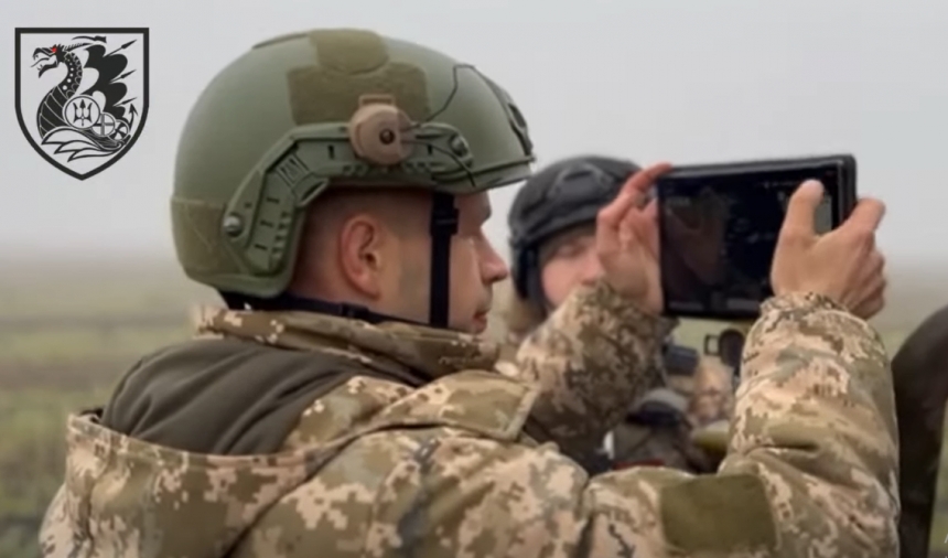 «За Николаев, за Мариуполь!»: николаевские морпехи показали как мстят врагу на поле боя (видео)