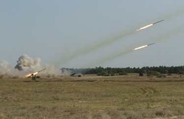 Окупанти обстріляли громаду на Дніпропетровщині та зруйнували підприємство