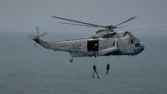 В Україну прибув ще один британський вертоліт Sea King, – Резніков