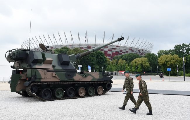У Польщі розгорнули приховану майстерню з ремонту техніки та артилерії з України, - WSJ