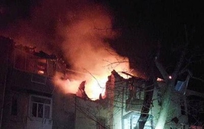 Удар по Харькову: разрушен этаж одного из подъездов, известно уже о трех пострадавших