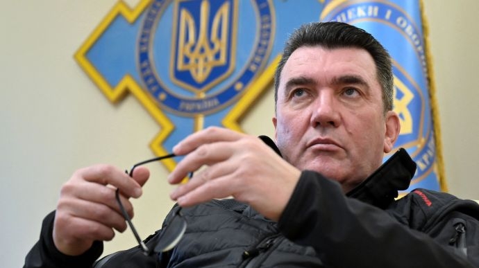 Данілов натякнув, що Україна вже може завдавати ударів по території Росії