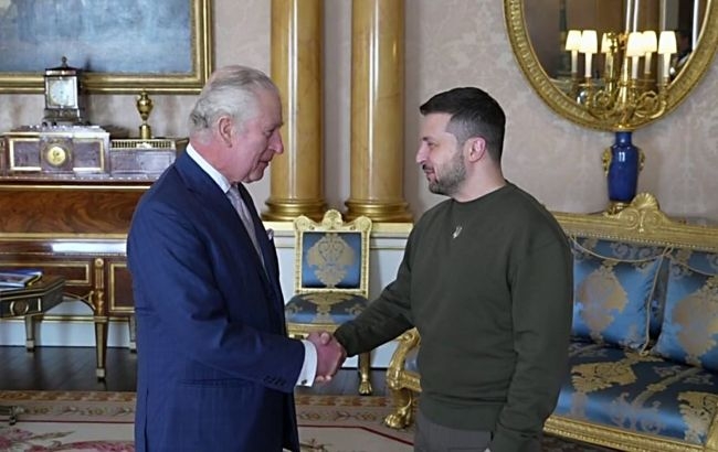 Зеленский впервые встретился с королем Британии Чарльзом III