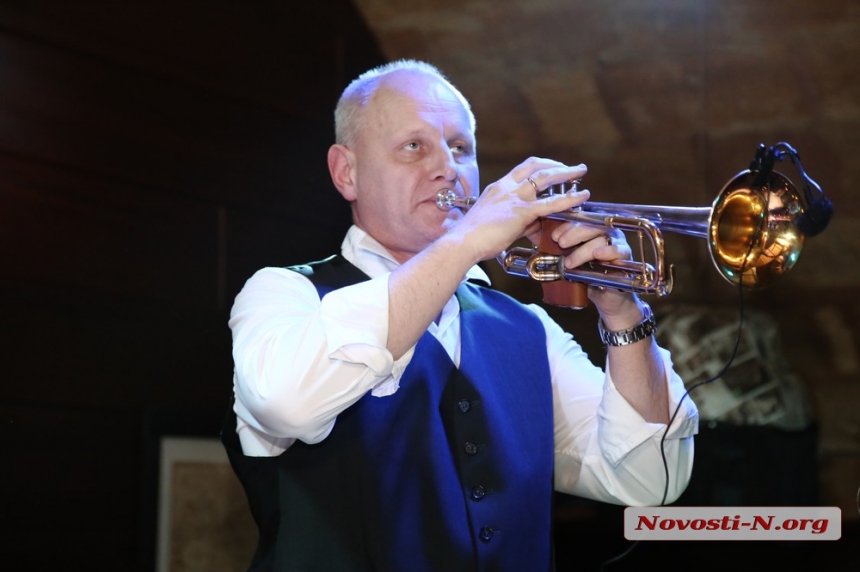 Весь этот Джаз: в Николаеве прошел концерт Perfomance band`а ко дню Влюбленных (фото, видео)