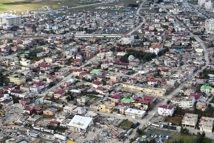 В Турции после землетрясений полностью снесут город