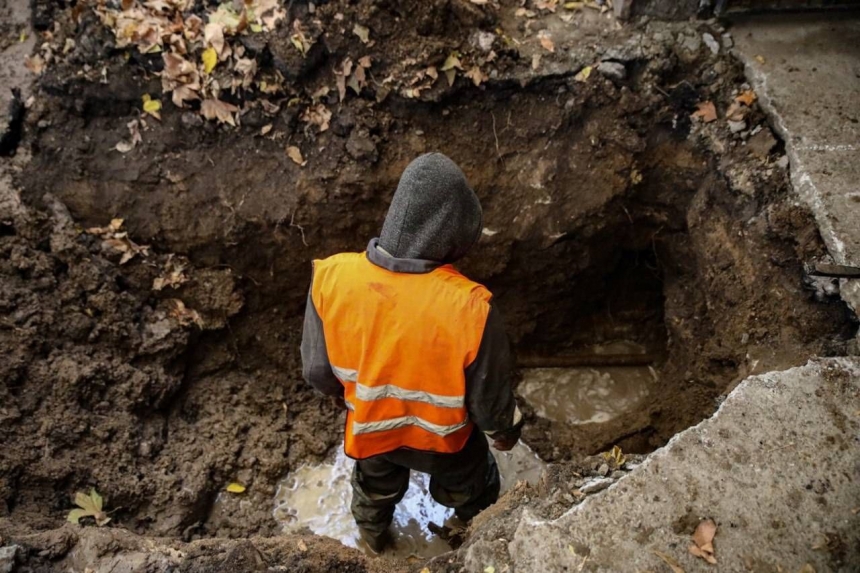 У Миколаєві частина проспекту залишилася без води