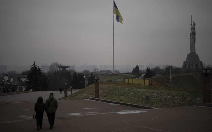 Над Киевом летало шесть воздушных зондов, - КМВА