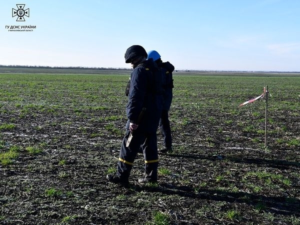 «Время, вдохновение и страх»: Ким объяснил, зачем россияне оставили так много мин в Николаевской области