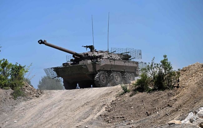 Франція відправляє в Україну першу партію легких танків, - ЗМІ