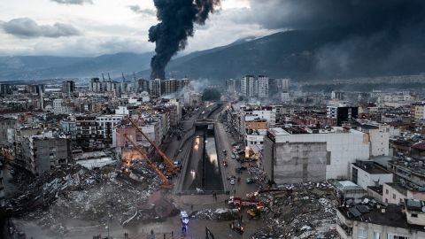 Після двох нових землетрусів у Туреччині поранення отримали близько 300 людей