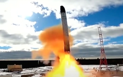 Росія провалила випробування балістичної ракети під час візиту Байдену до Києва, - CNN