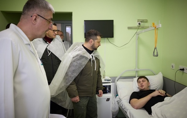 Польща прийме на лікування 2500 українських військових