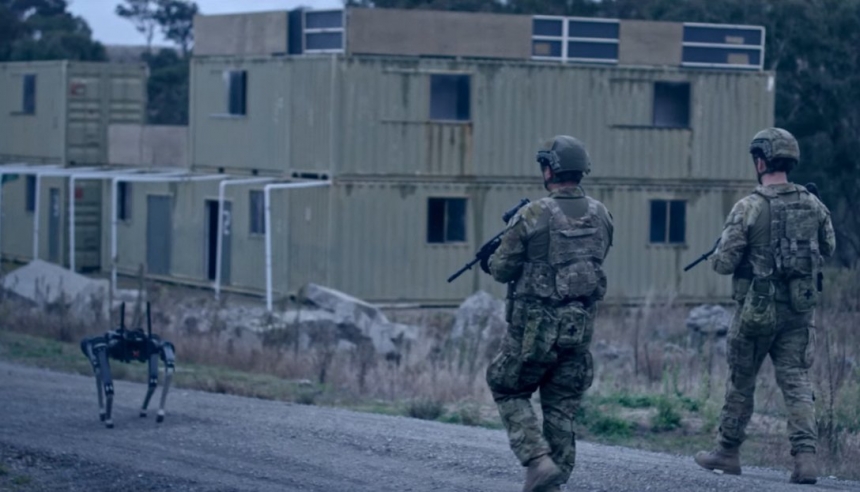 Солдати змогли керувати робо-псами за допомогою телепатії: як це вдалося (відео)