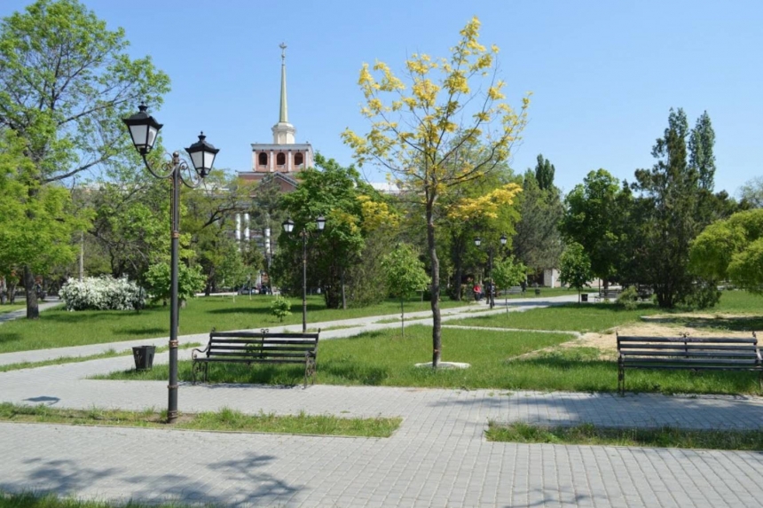 В КП «Николаевские парки» списали на аренду техники почти миллион: всего нарушений на 1,9 млн