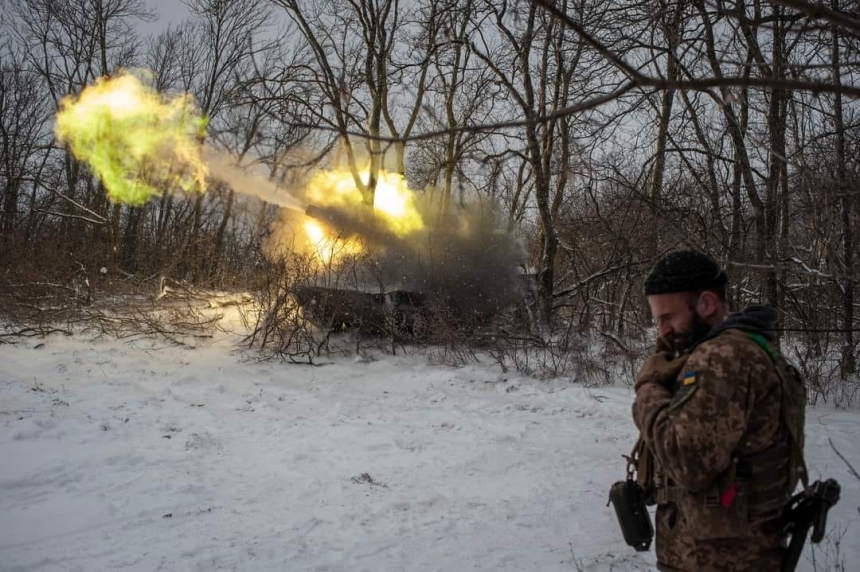 Враг на Донбассе наступает, на юге - обороняется, - Генштаб ВСУ