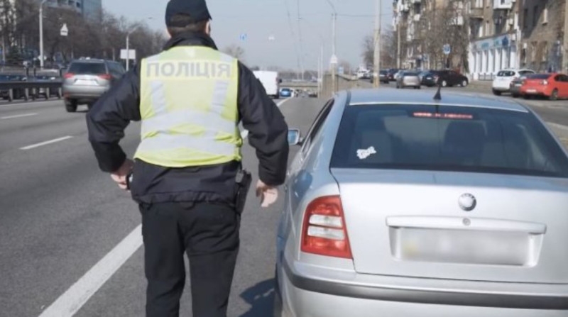 В Україні змінилися правила перевірки водіїв