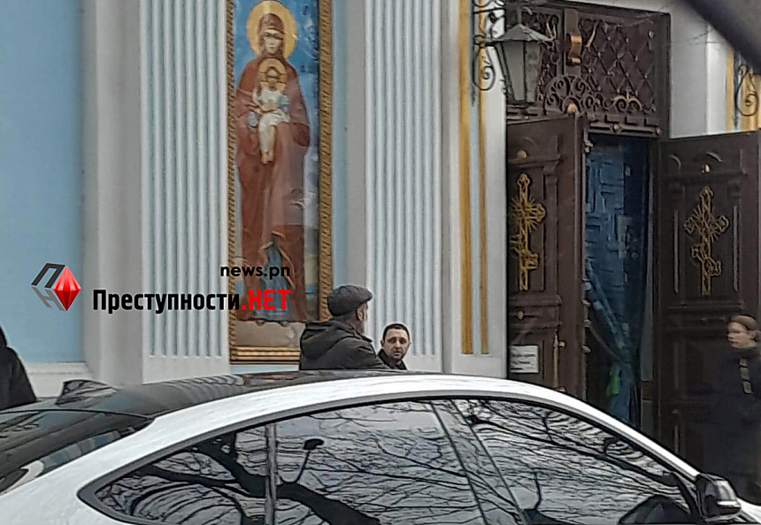 В центре Николаева заметили скандального Казимирова, подозреваемого в вымогательстве (фото)