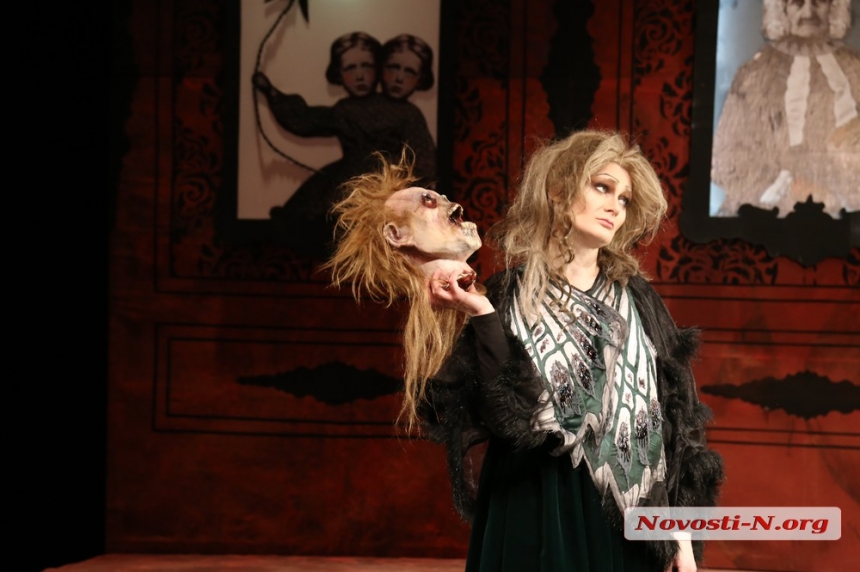 Трилер на сцені: у Миколаївському театрі відбулася репрезентація вистави «Горгони» (фоторепортаж)