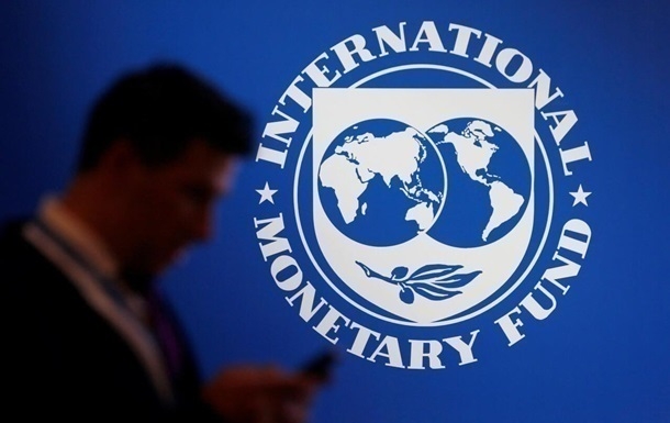 МВФ изменил правила для одобрения кредитов Украине