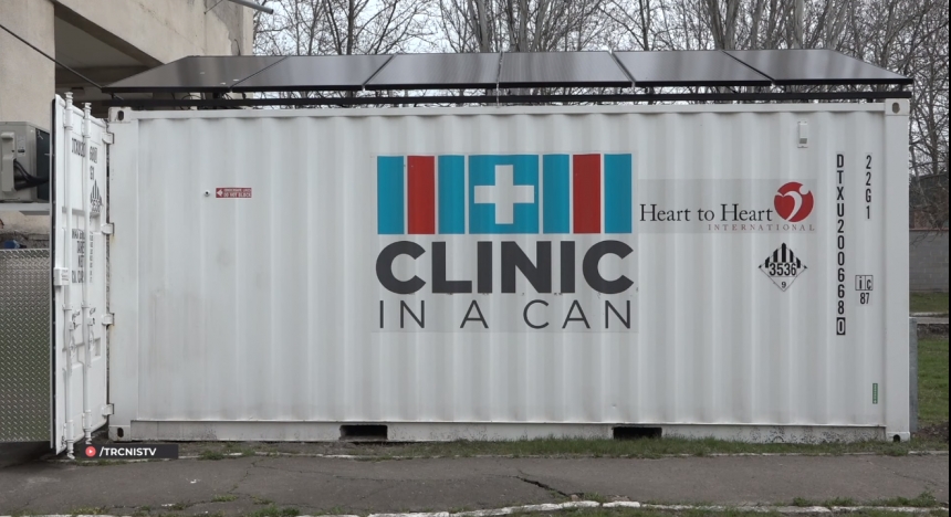 В роддоме Николаева установили мобильную клинику