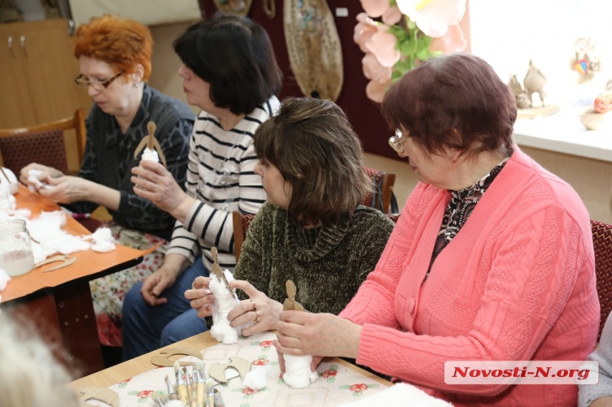С Ангелом в сердце: в Николаеве состоялся мастер-класс мастерицы Полины Андриевской (фото, видео)