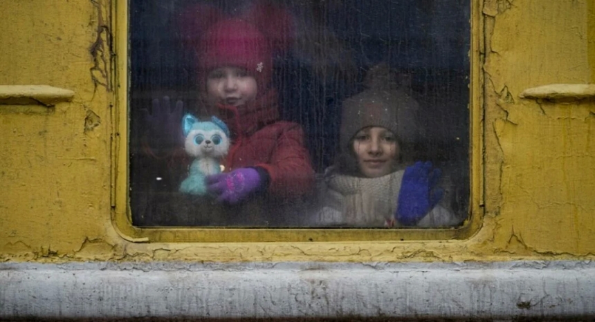 Куда вывозят украинских детей: создана карта лагерей в РФ