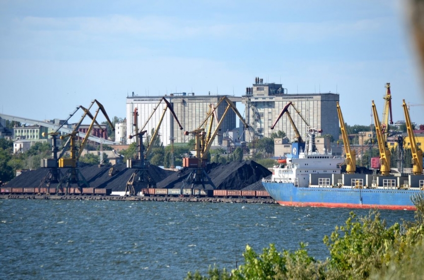 У Миколаєві через суд забрали в орендарів приміщення торговельного порту за 3,2 млн