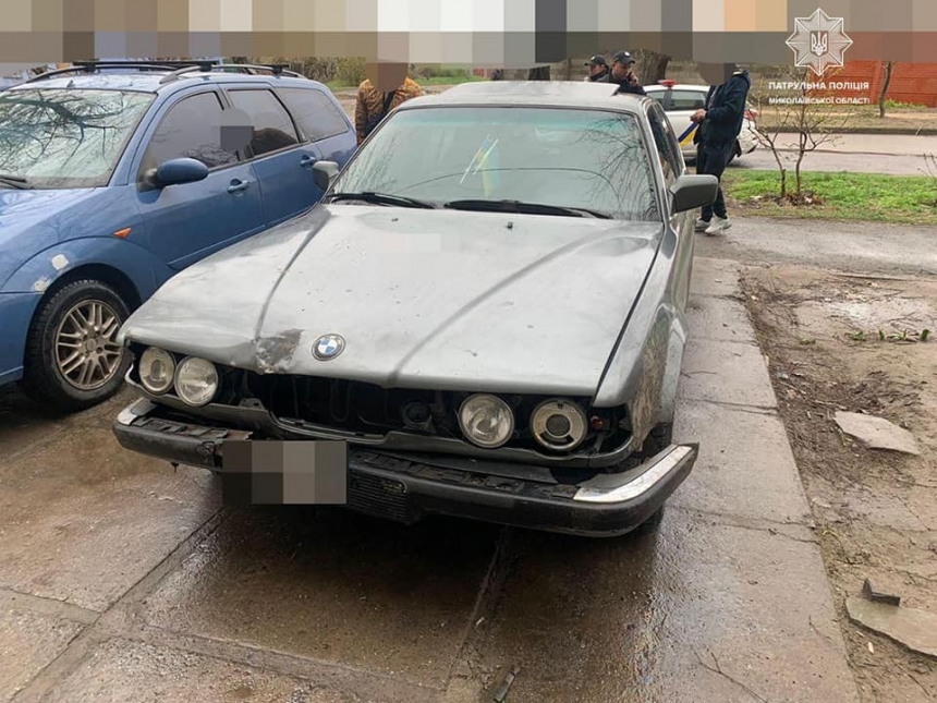 В Николаеве «БМВ» въехал в «Ланос» - водитель был пьян и скрылся с места ДТП