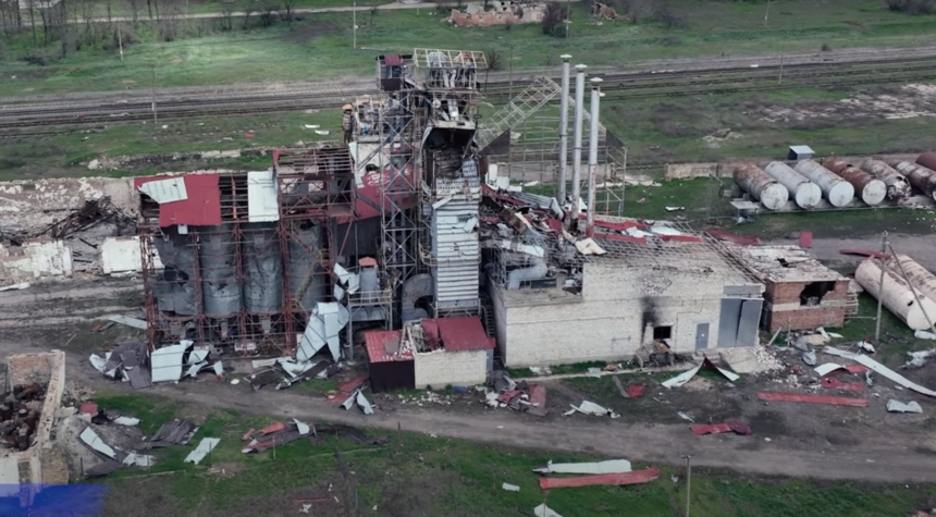Что осталось от уничтоженных сел в Николаевской области: видео с дрона