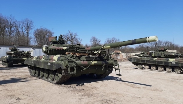 На польском бронетанковом заводе начали ремонтировать украинские танки Т-64
