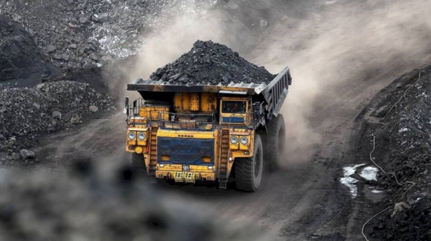 РФ захватила 740 украинских месторождений полезных ископаемых
