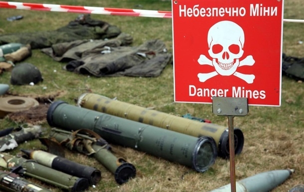 Названа кількість загиблих за рік від мін в Україні