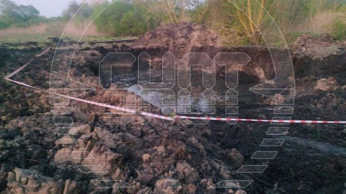 В селе Белгородской области нашли 500-килограммовую авиабомбу, зарывшуюся в землю, - РосСМИ
