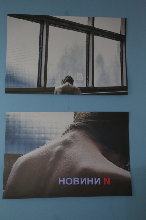 «Не мовчи!»: у миколаївському театрі відкрилася фотовиставка проти домашнього насильства (фото)