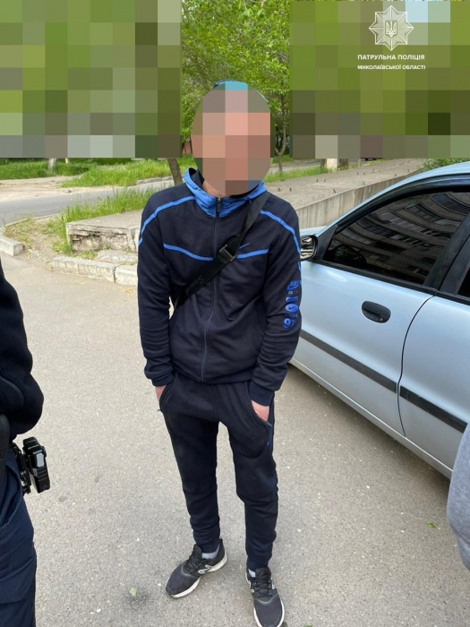 У Миколаєві п'яний водій-порушник пропонував хабар патрульним