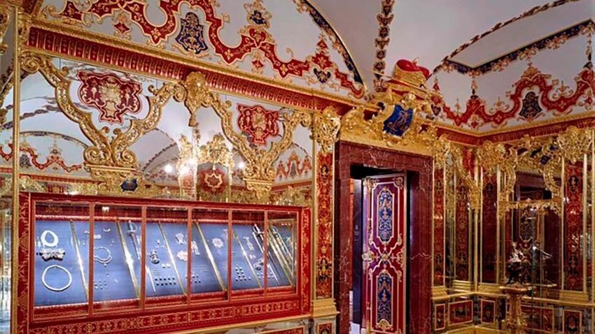 Ограбление крупнейшей в Европе коллекции старинных драгоценностей на $123 млн: воры получили сроки