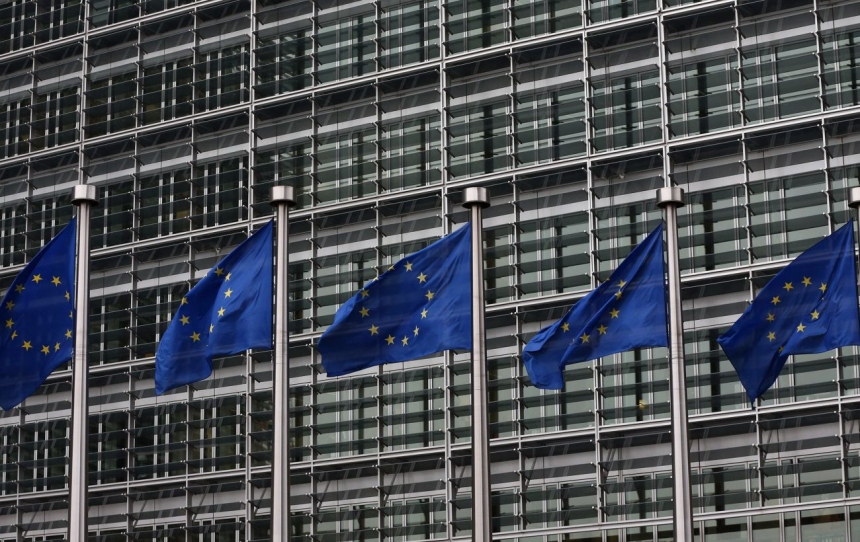 ЕС планирует разработать для Украины многолетний макрофинансовый пакет