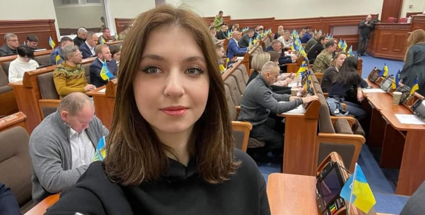 Депутат Киевсовета «под наркотиками» сбила женщину и обвинила «Московский патриархат»