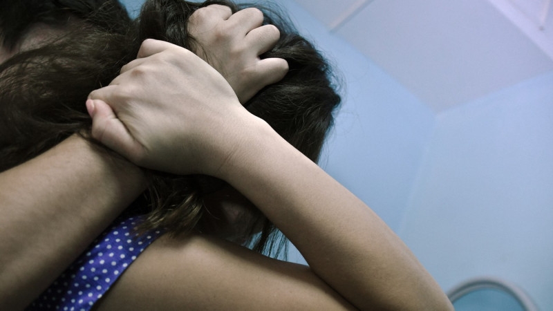 Житель Миколаївської області зґвалтував дівчинку-підлітка