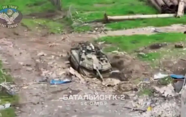 ВСУ уничтожили самый дорогой российский танк