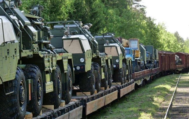 Росія передала Білорусі нову партію С-400