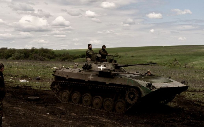 Триває битва за Донбас: ворог направив більшість атак на Мар'їнку — Генштаб ЗСУ