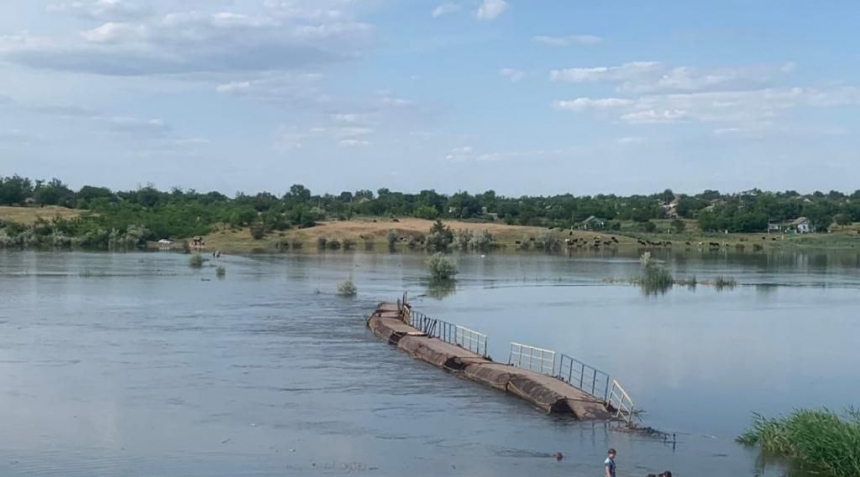 Рівень річки Інгулець підвищився приблизно на 60 см, у Снігурівському районі затопило міст (фото)