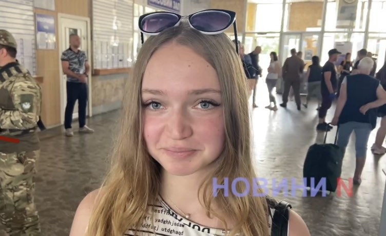 19-річна мешканка Миколаєва запропонувала постраждалим із Херсона свою квартиру