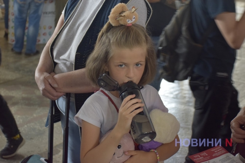Всех детей, эвакуированных из зоны бедствия, готовы принять на учебу в Николаеве