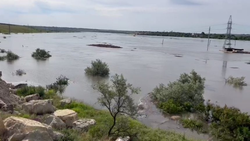 В Николаевской области подтоплены 11 населенных пунктов, вода поднялась на 5,5 метров (видео)